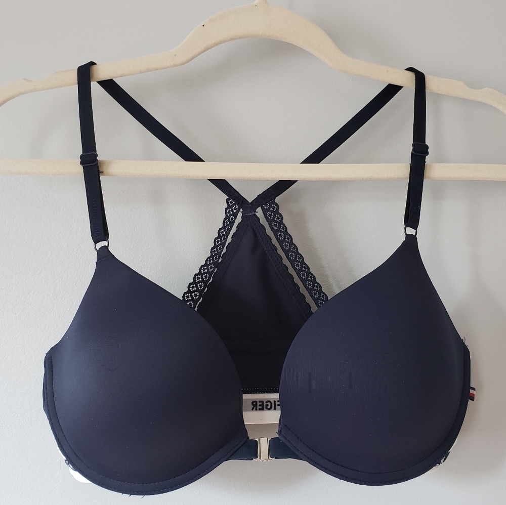 NWOT Tommy Hilfiger push up lace dark blue bra 36C